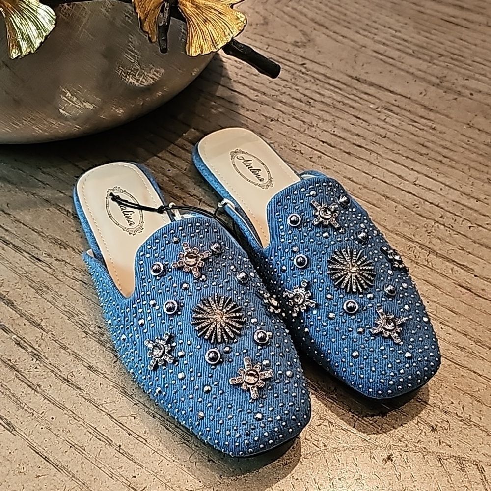 Denim mule flats size 6.5 rhinestone NWT Atalina